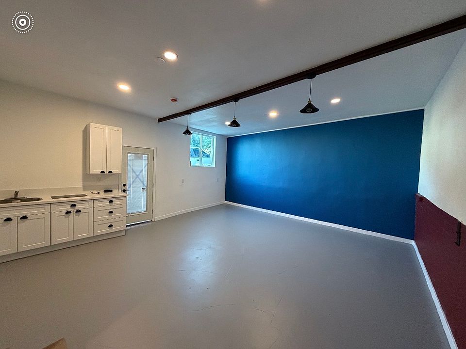 2nd image of 39 City Terrace Dr #2
