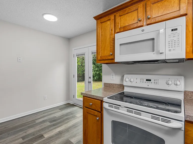 143 Allans Mill Dr — Photo 12