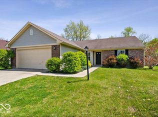 12741 Glengary Dr, Fishers, IN 46038