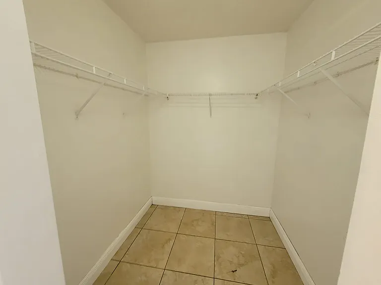 503 Pine Bark Ct — Photo 16