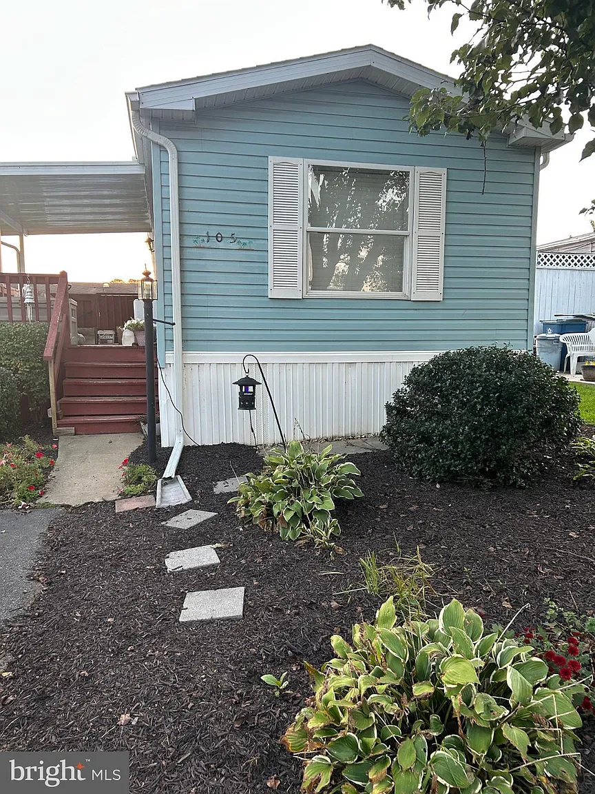 105 Silver Wind Ct S photo 1
