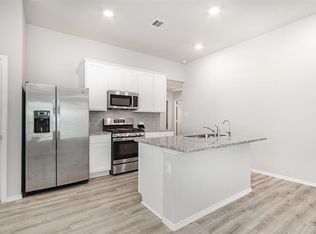 445 Camas Creek Ln, Magnolia, TX 77354