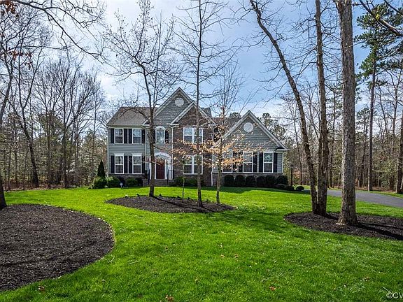 2nd image of 8407 Aldera Ln
