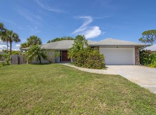 131 Columbus St, Sebastian, FL 32958