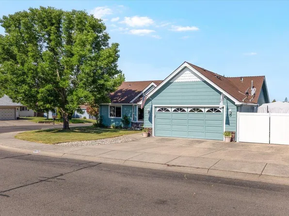 31 Osprey Dr, Eagle Pt, OR 97524