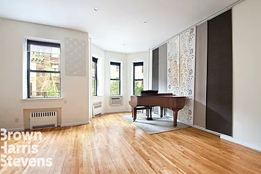 Rented by Brown Harris Stevens