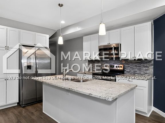 5th image of 1011 Harlan St