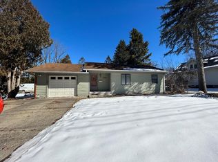 454 N Bailey St, Romeo, MI 48065