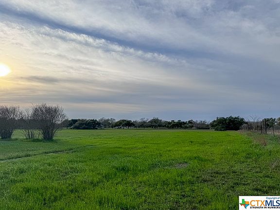 3rd image of 2078 State Highway 111 E