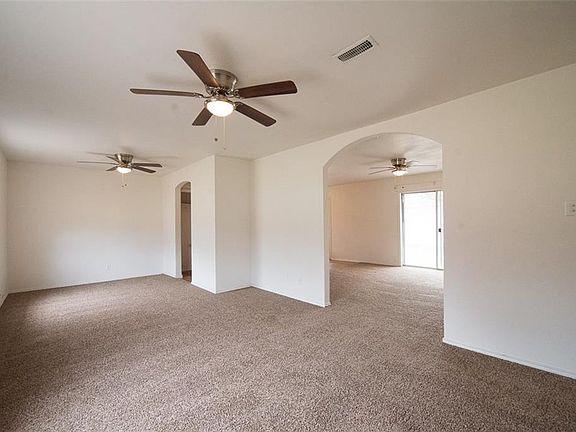 3rd image of 9210 Seaway Dr