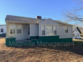 2036 Raleigh Rd, Henderson, NC 27536