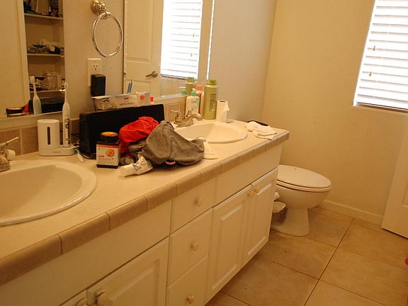 4th image of 6198 S Water Fountain Dr