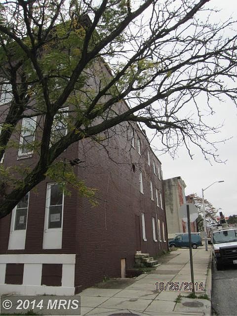 2nd image of 938 N Stricker St