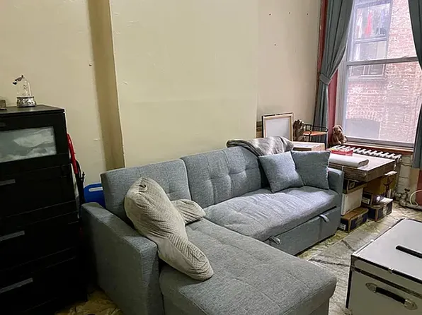 621 West 138th Street 2B image 1 of 7
