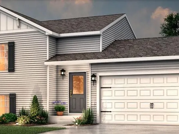 7799 Sierra Dr, Belding, MI 48809