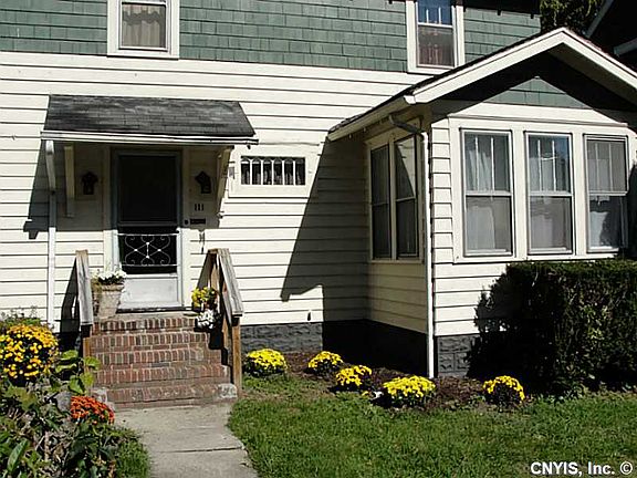 3rd image of 111 Delray Ave