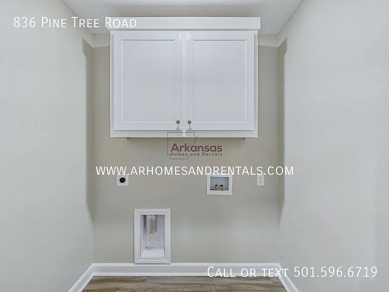 836 Pine Tree Rd — Photo 15