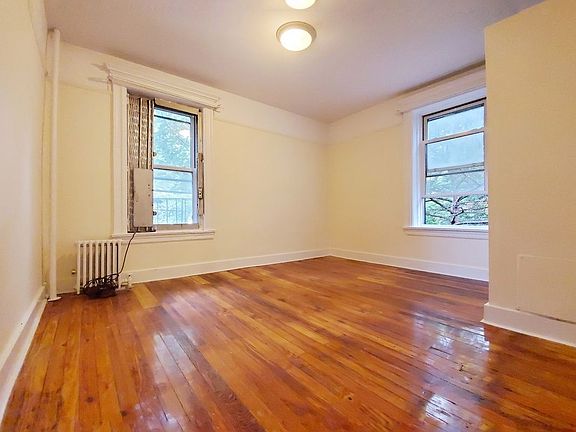 5th image of 988 Bergen St #D