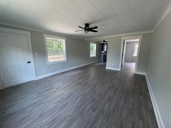 202 B Oak St #B, Creedmoor, NC 27522