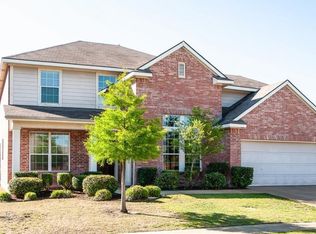 1021 San Antonio Dr, Forney, TX 75126