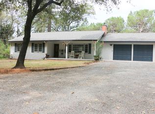 180 Gilbert Dr, Applegate, CA 95703