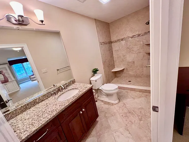17 Ivana Dr #17 — Photo 11
