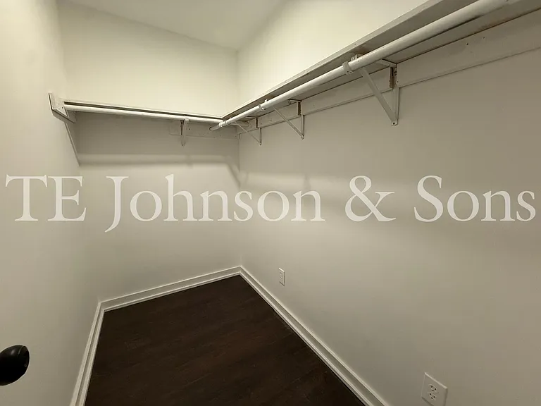 4309 Walnut Hollow Dr — Photo 21