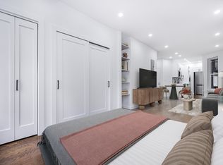 313 E 92nd St #3A, New York, NY 10128