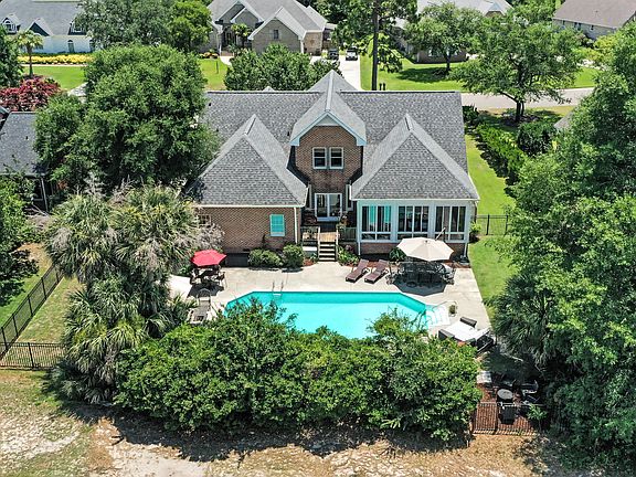 2nd image of 6313 Sugar Pine Drive