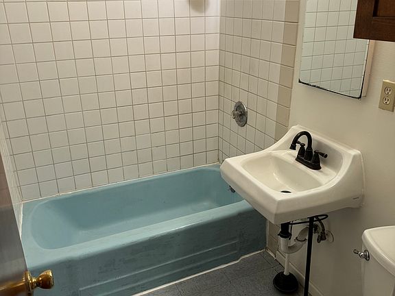 5th image of 7275 20th St #7275