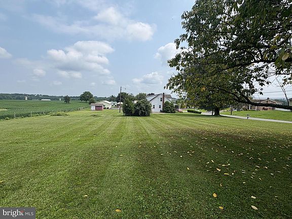 5th image of 3061 Orrstown Rd