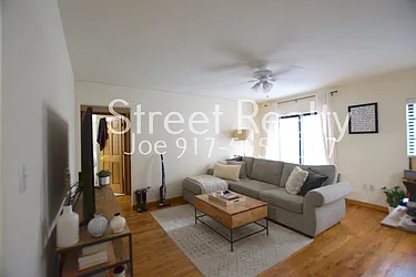 Rented by Street Realty Brokerage LLC