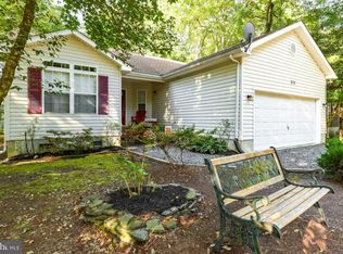 717 Ocean Pkwy, Ocean Pines, MD 21811