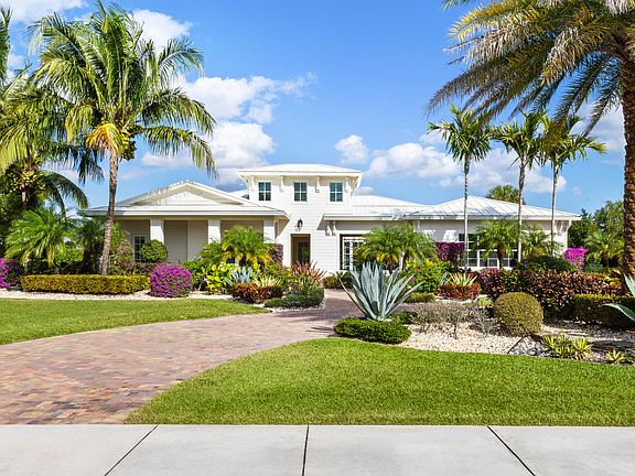 3rd image of 8001 SE Old Plantation Circle