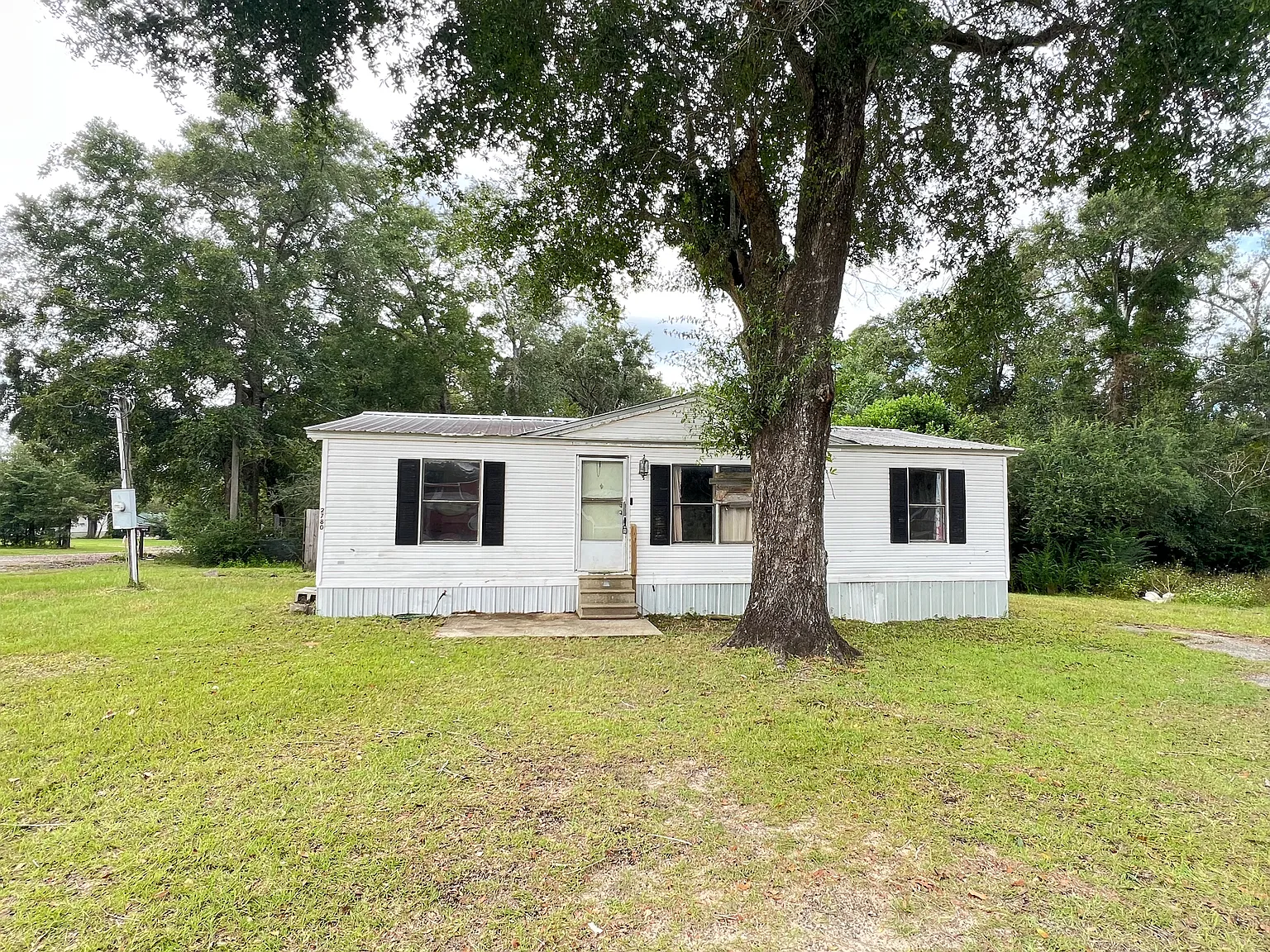 3 bed, 1000 sqft, $1,200 — Photo 2