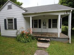 1138 Rugby Rd, Mouth Of Wilson, VA 24363