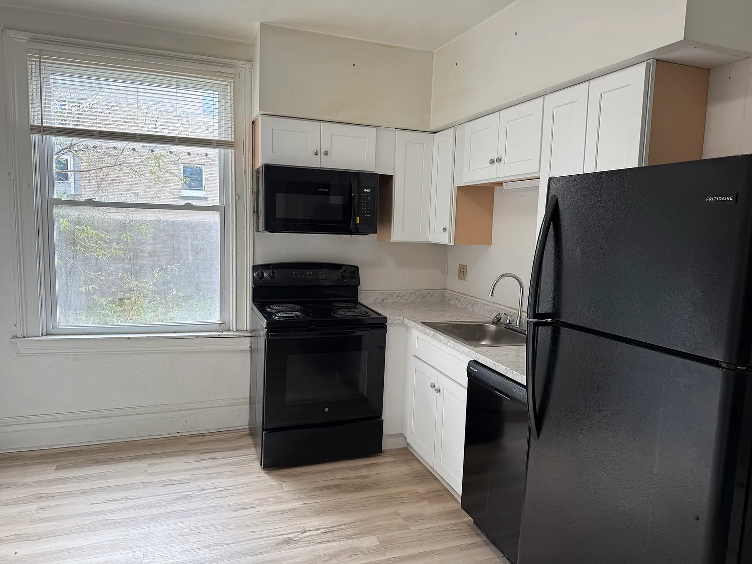 5704 Darlington Road — Photo 4