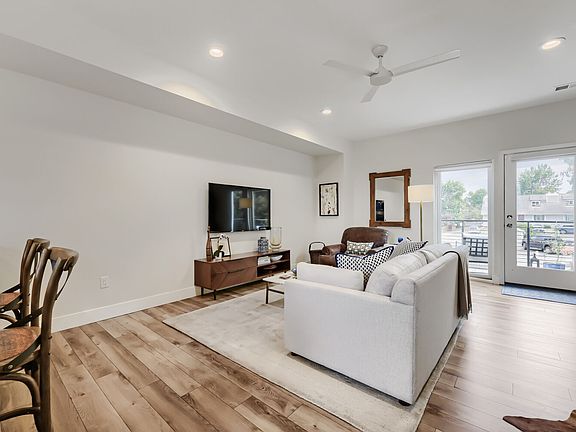 5th image of 1190 S Reed Way