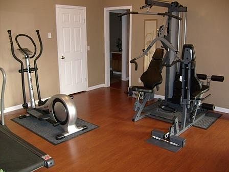 2nd image of 4004 W Lake Sammamish Pkwy NE APT B2