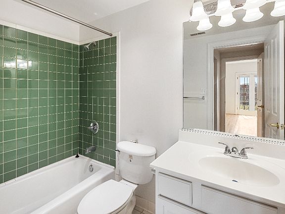 5th image of 724 S Wolfe St APT 1A