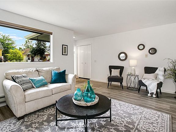 3rd image of 7057 25th Ave NW