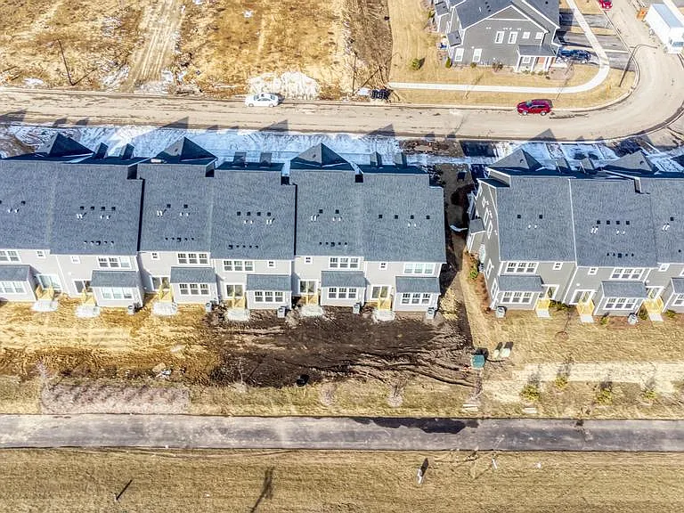 Horseshoe Cir — Photo 25
