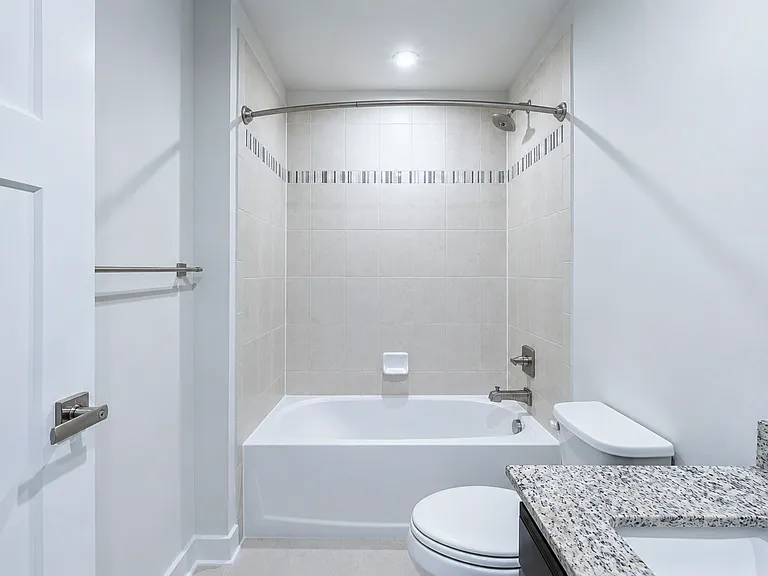 8032 Spring Arbor Dr — Photo 7