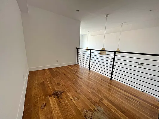 Rented by Rumah Realty Inc | media 16