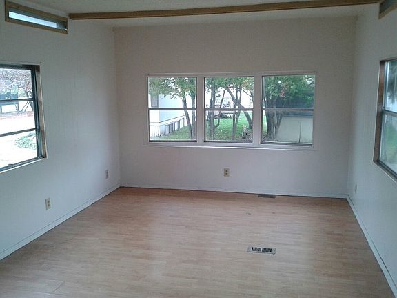 2nd image of 46 Canal Dr