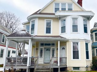 199 5th Ave, Troy, NY 12180