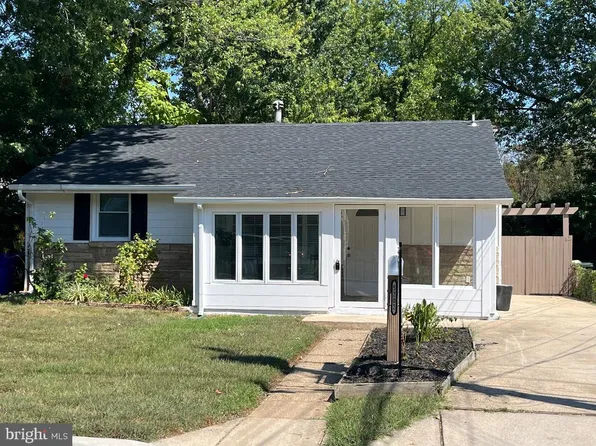 5202 Kenesaw St, College Park, MD 20740