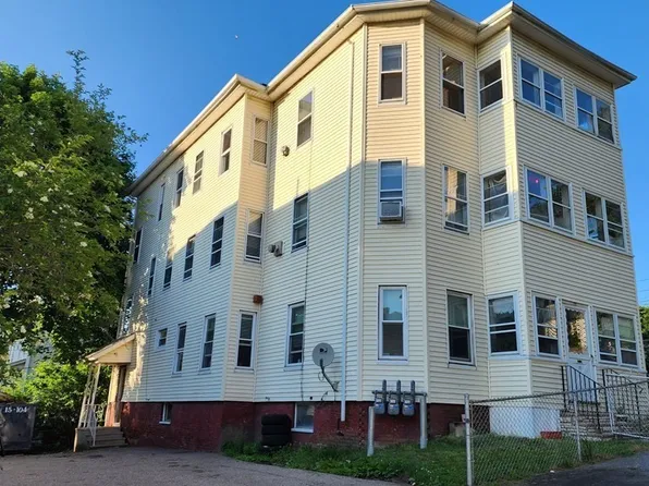 11 Alpine St, Worcester, MA 01610