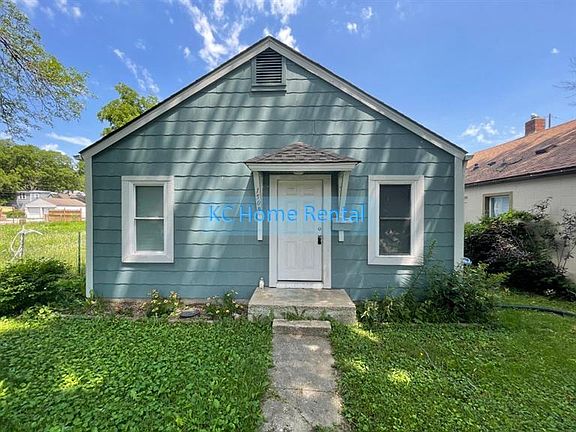 4th image of 1508 Lake Ave