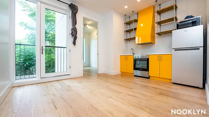 Rented by Nooklyn NYC LLC | media 15